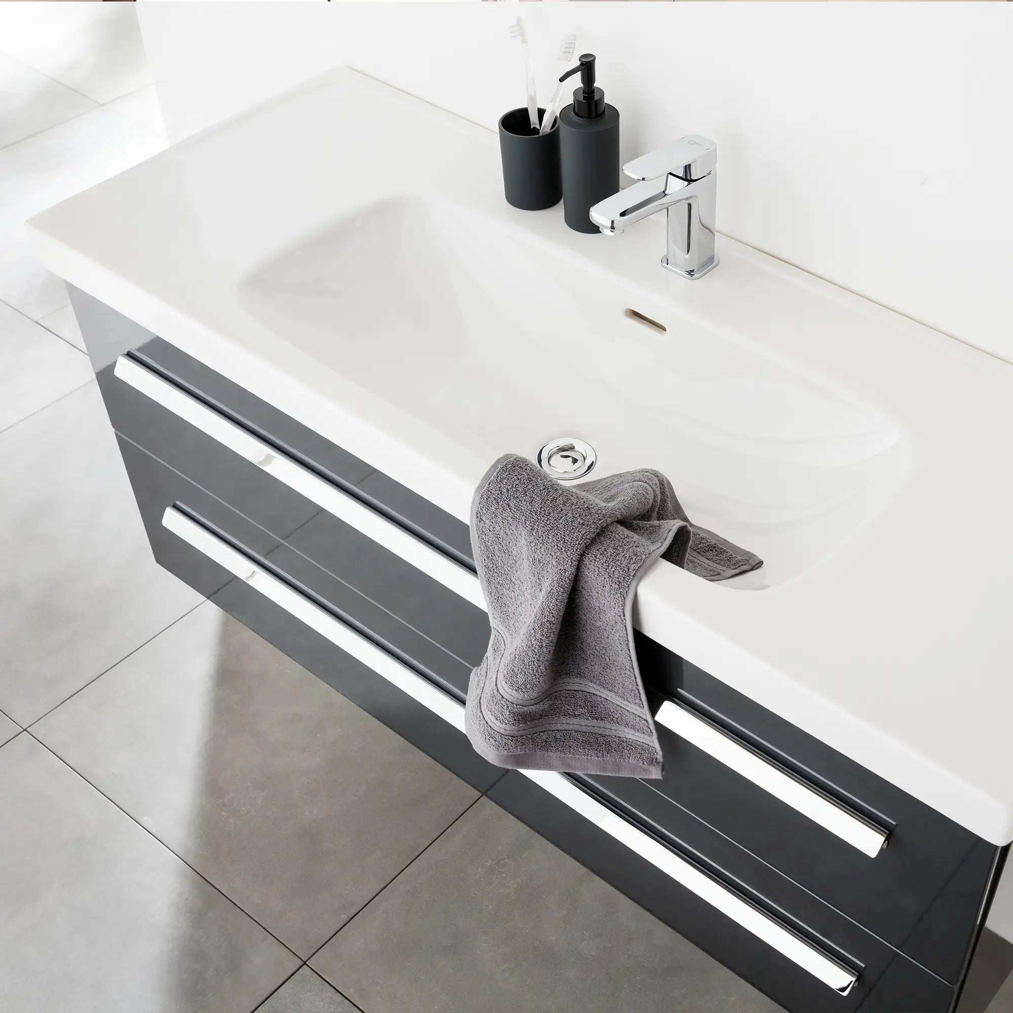 K1 Waschtisch inkl. Unterschrank | 121 cm, Grafit