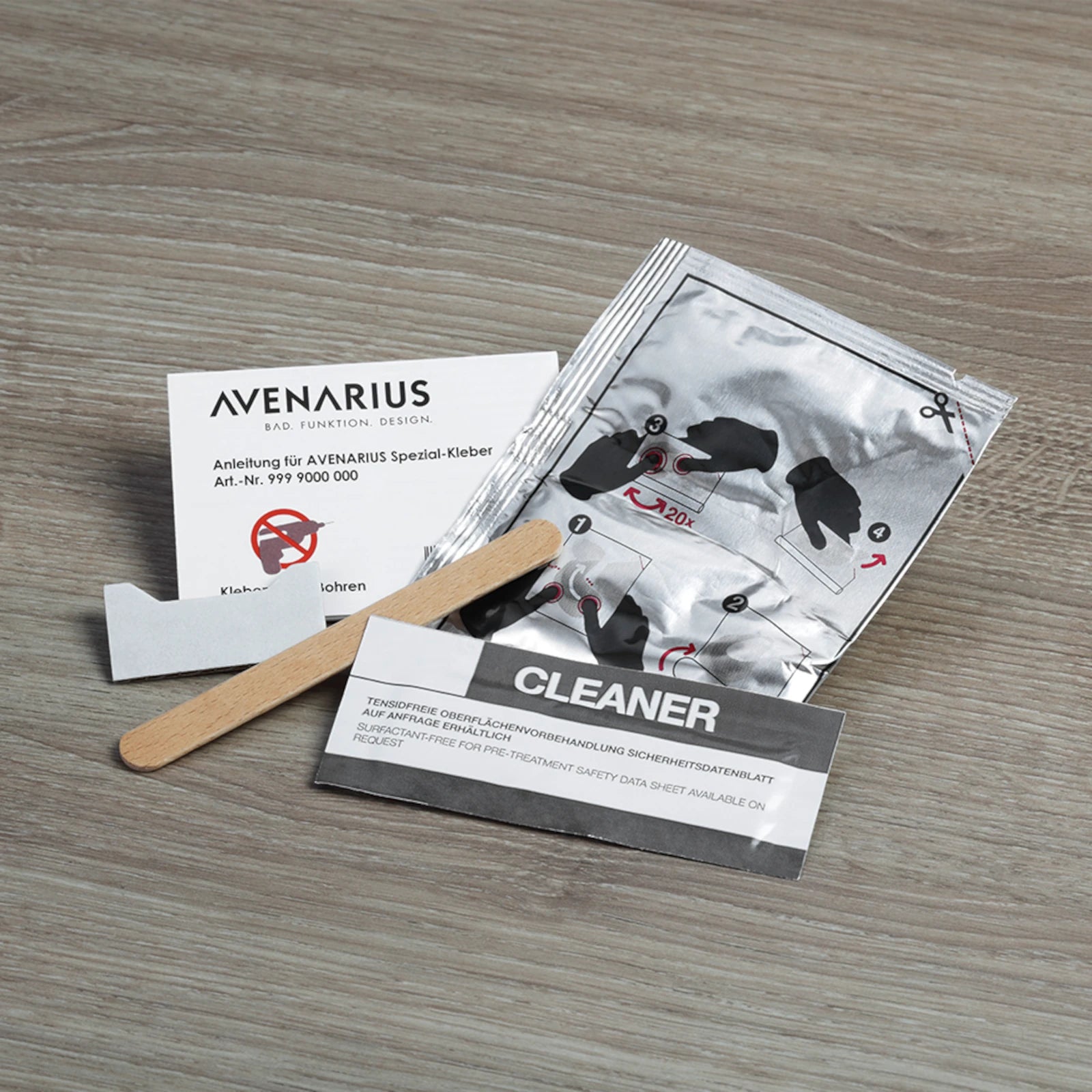 Spezial-Kleber für Bad-Accessoires